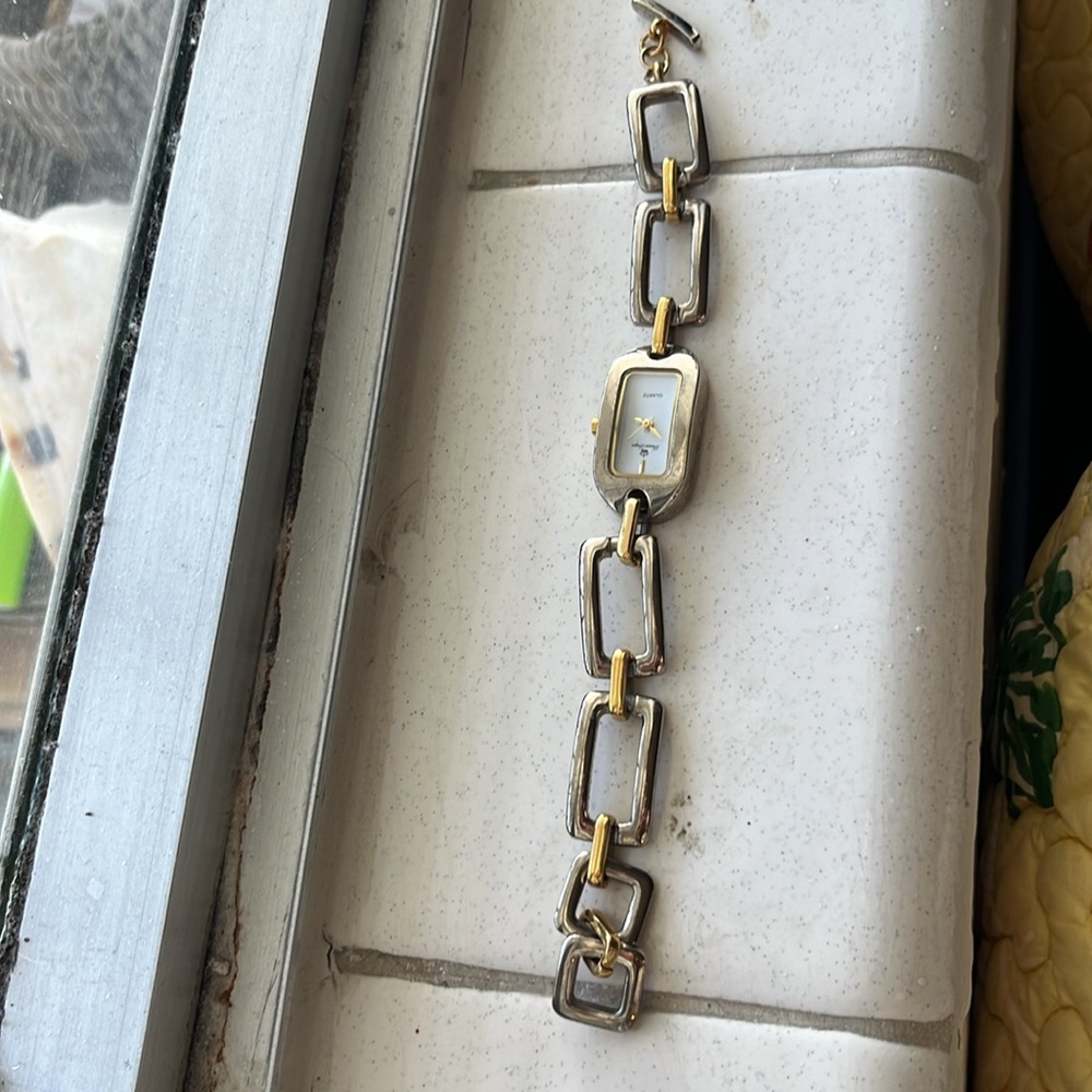 Premier Designs Gold and Silver Women's Watch New Battery Works - Picture 3 of 9